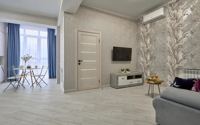 Apartamenty <<Kolokol'cik>> Iriny Savel'evoj s vidom na gory u vhoda v Nacional'nyj Park