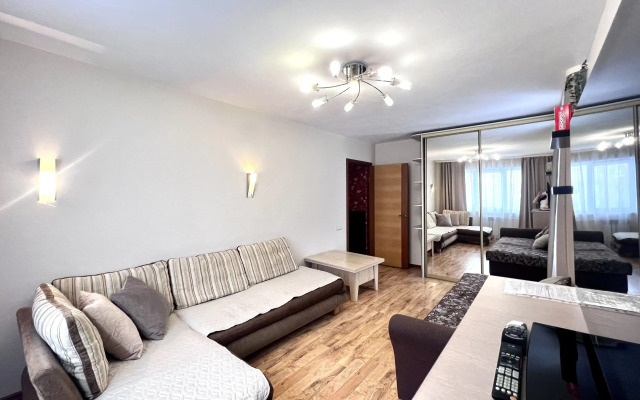 Апартаменты 51 Проспект Кольский и Ленина Териберка на Кольском, 6