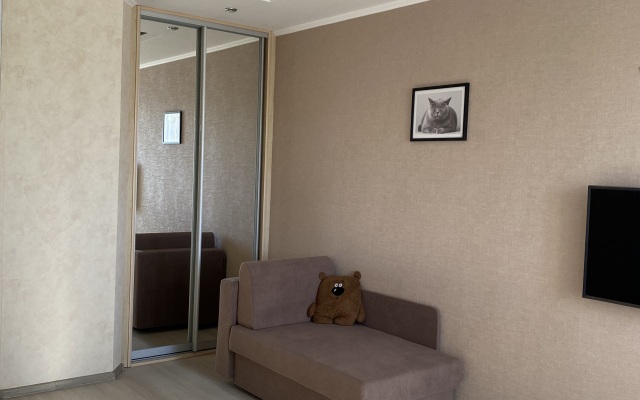 Na 6 Etazhe S Shikarnymi Zakatami Flat