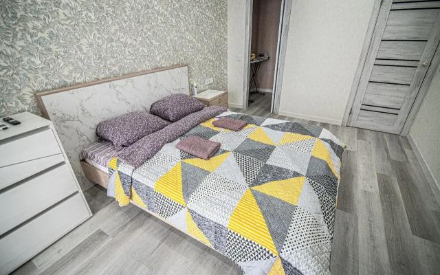 Po Ulitse Popovicha 11 Flat
