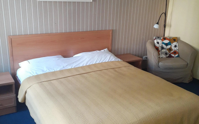 Меблированные комнаты на Большой Конюшенной