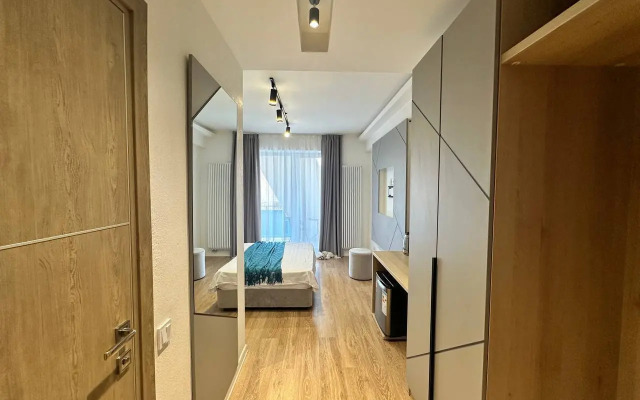 Na Ulitse 8 Marta 10 Apartments