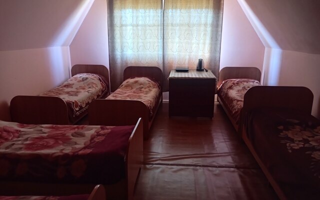 Gostiny Dvor Guest House