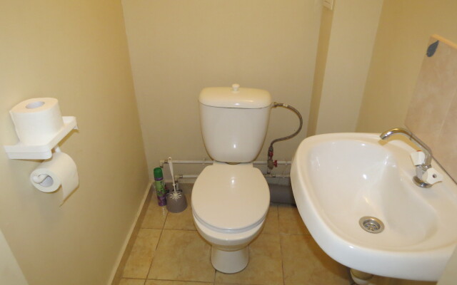 Dvuhkomnatnyie Apartamentyi Tsiolkovskogo 36