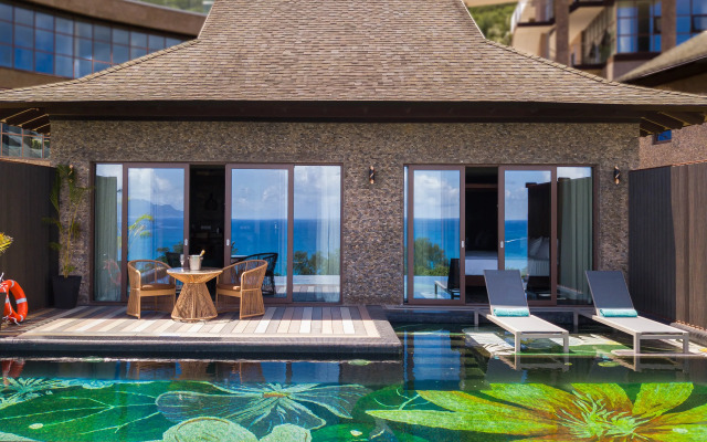 Gardens Hill Resort & Spa Resort