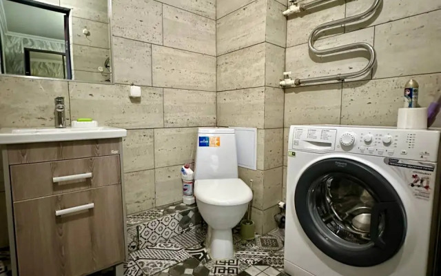 Апартаменты на улице Курашова 27к1