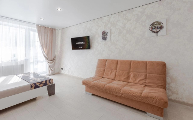Na 18 Km Moskovskogo Shosse 43 Flat
