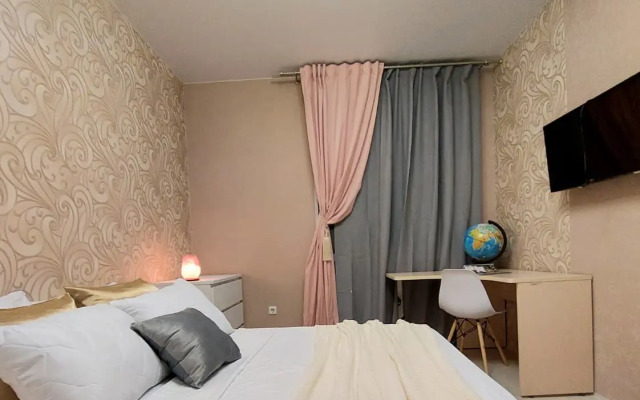 Квартира ЕвроДвушка Аксакова 81/1 на 17 Этаже до 7 Чел