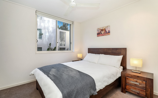 Sophisticated Near Bondi Beach Apartments