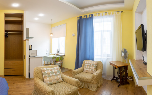 Апартаменты на Разъезжая 1