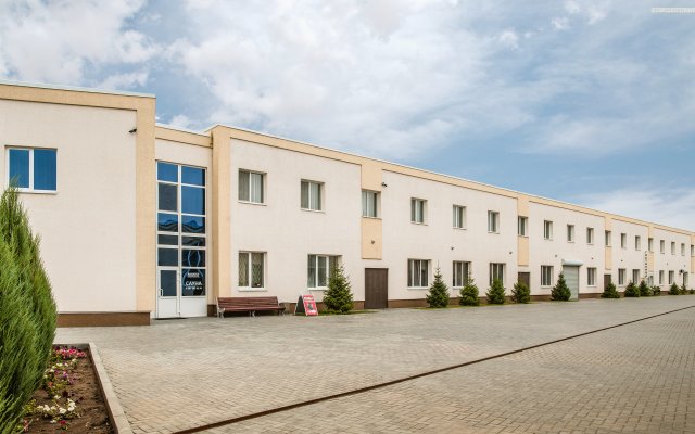 Aviator Hotel