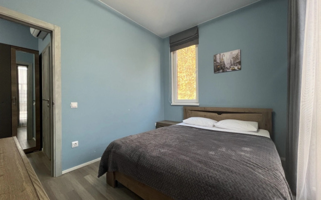 Goryi Apartments 1