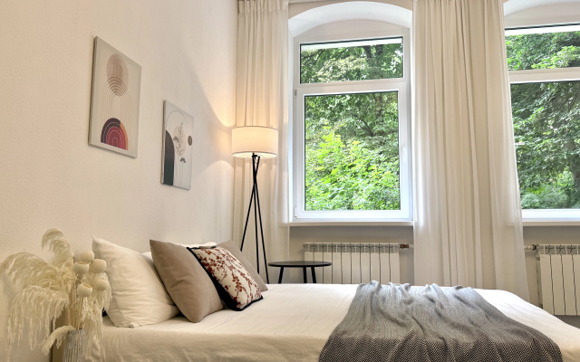 Квартира LovelyHome39 в районе Хуфен