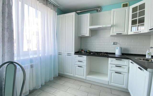 Квартира Right Room на Братьев Луканиных 11