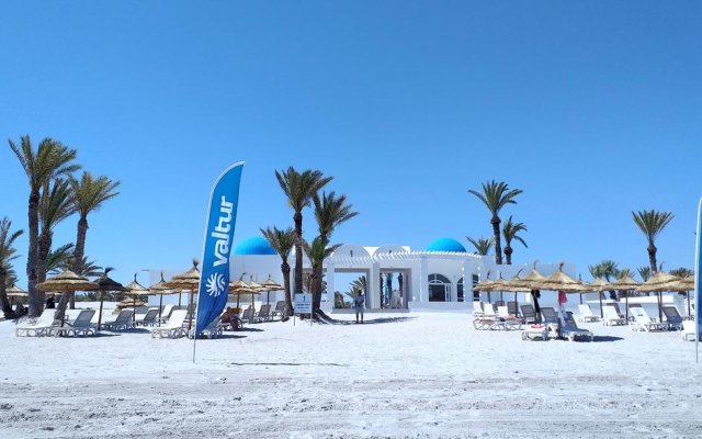 Отель Djerba Golf Resort and Spa
