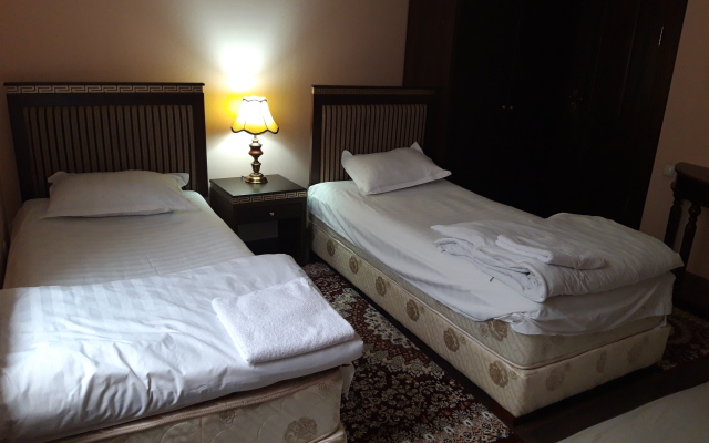 Al Bukhary Guest House