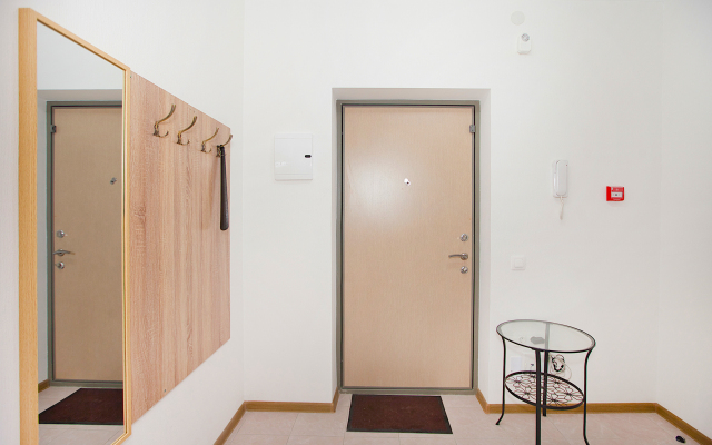 Na Obrucheva 5 Flat