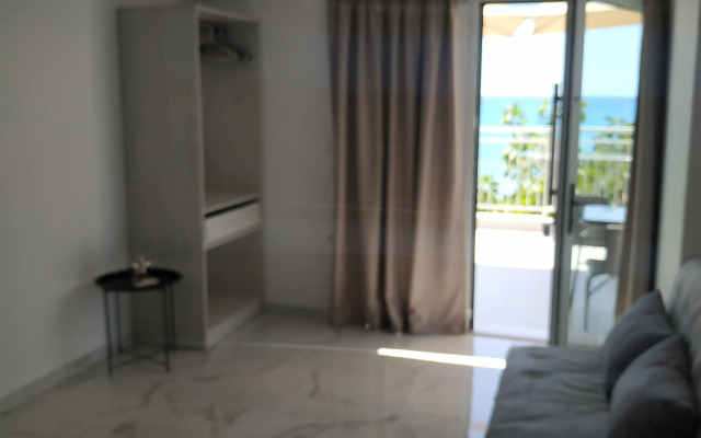 Creta Sun Apartments