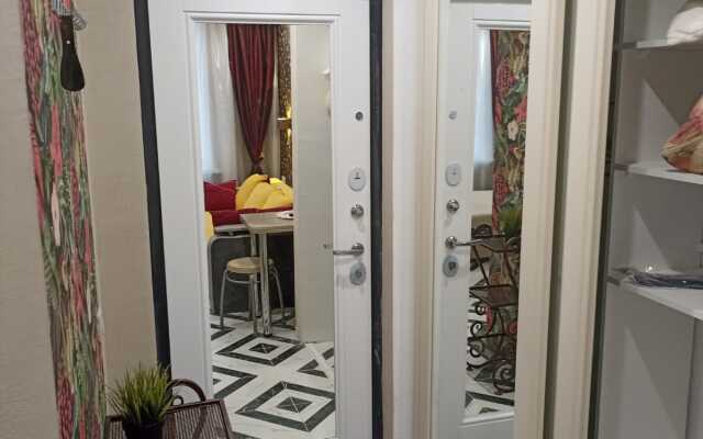 Квартира на Итальянской 37/18 2