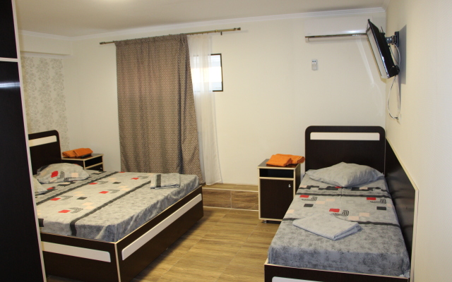 AV Mini hotel