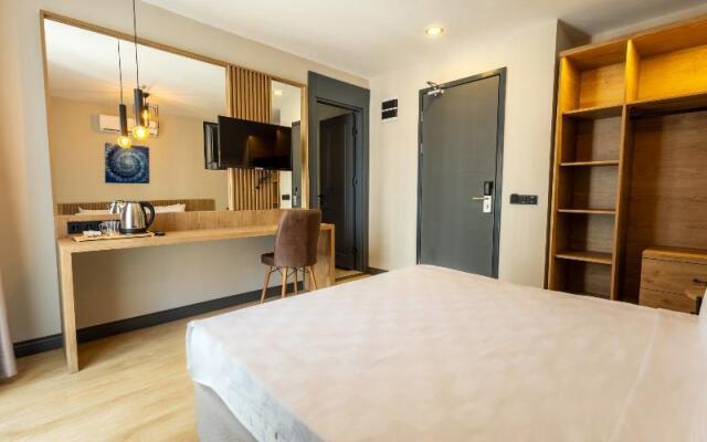 Отель Leliko Suites