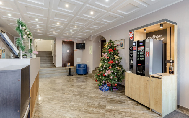Hotel Mayak