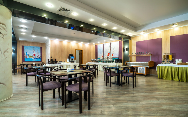Greis Nebug Kalipso Hotel