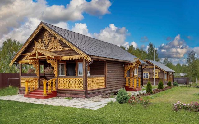 KFH Makarov Hutor Guest House