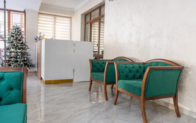 Amra Hotel