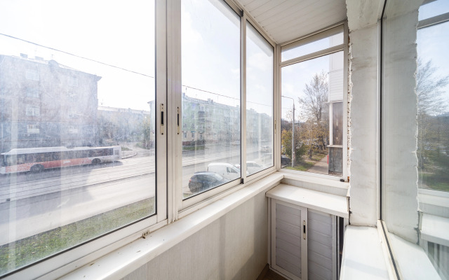 Апартаменты Мира 90