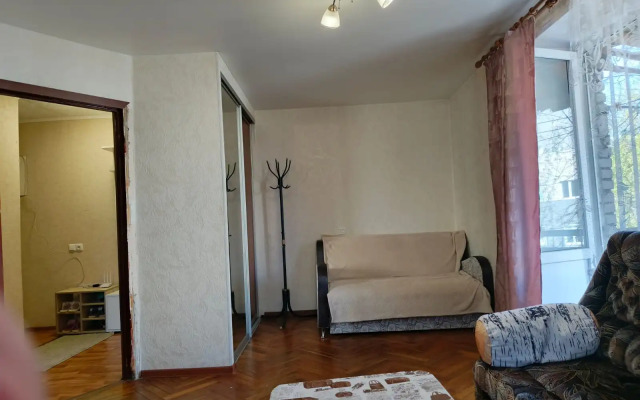 1 Kkv V Pesochnom Flat