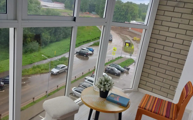 V Tsentre Park Frunze Amfiteatr Apartments