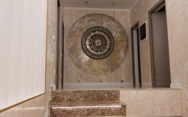 Dom s podogrevaemym basseynom Private house