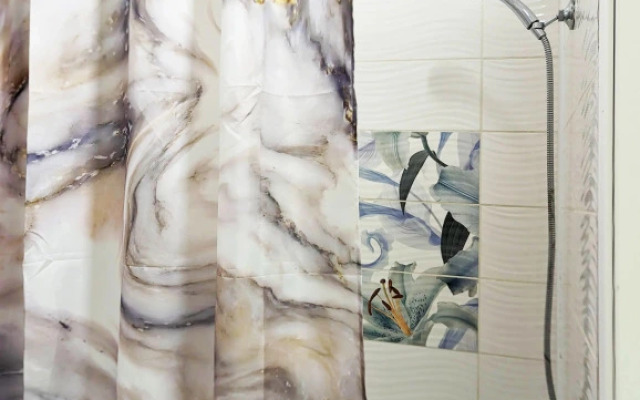 Ekodomik Lobnya (Svetlaya street)