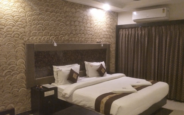 Mayas Hotel