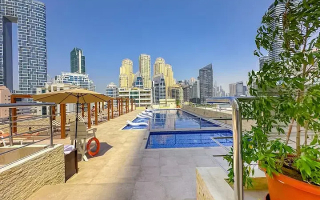 Prekrasnyye v Dubay Marina Apartment