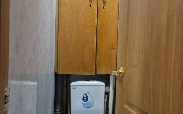 Uyutnaya Dvuhkomnatnaya V Tsentre Vozle Naberezhnoy Flat