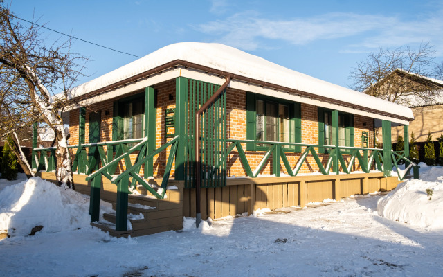 Akolitsa Hotel