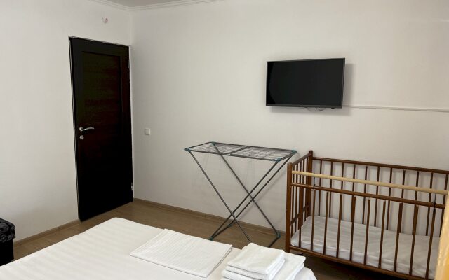 Апартаменты 340 Мира 3