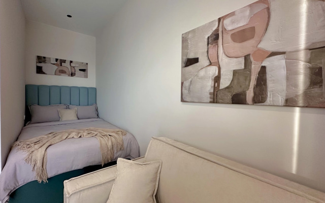 Квартира Стильная Студия в Павелецкая Сити