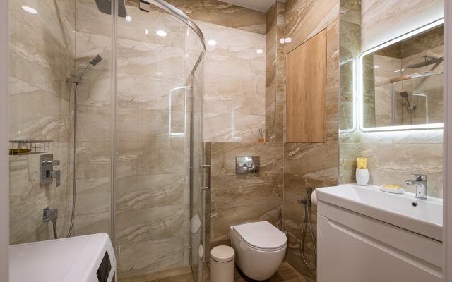 Okhta Adventure Studiya Lyuks Apartments