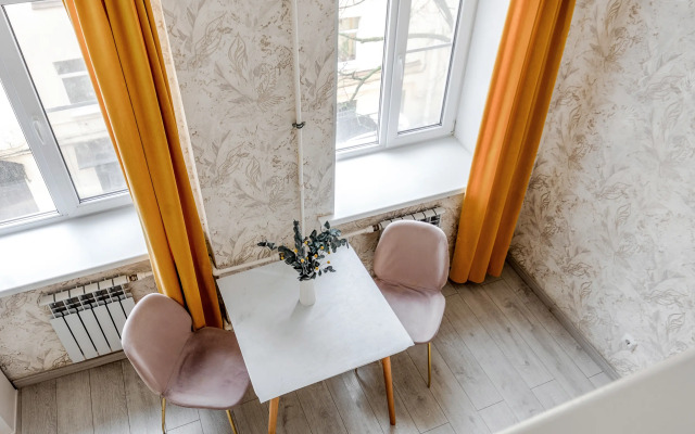 Apartments Odnokomnatnye V Dvukh Shagakh Ot Nevskogo Prospekta
