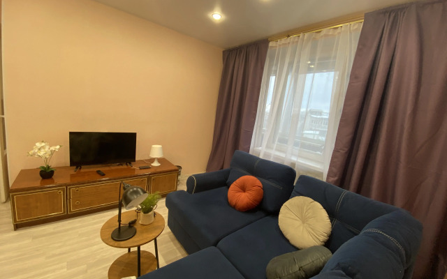 U Bashni - Kvartira 52 M2 Flat