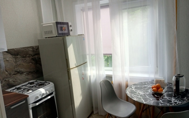 Na Lomonosova Flat