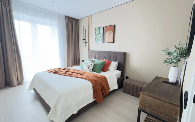 S Dizajnerskim Remontom Vblizi Ippodroma Flat