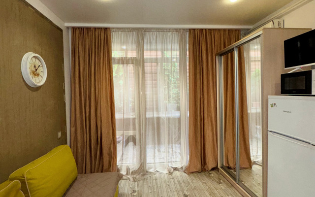 Na Molodogvardeyskoy 2/50 Flat