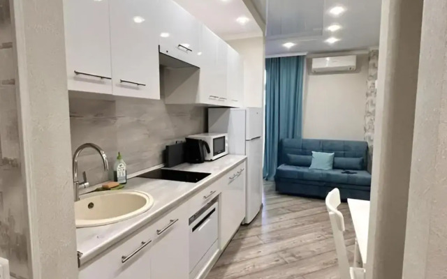 Studiya na Pervoj Linii Morya Flat