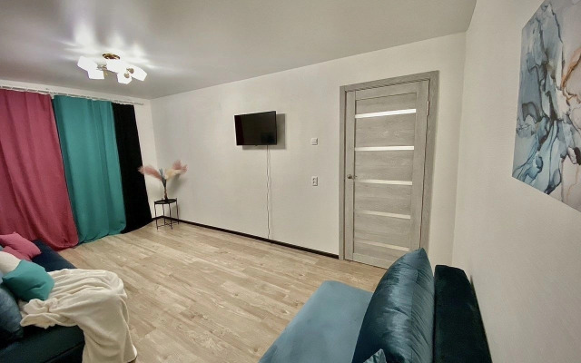 Na Ulitse Pekhotintsev 10 Flat