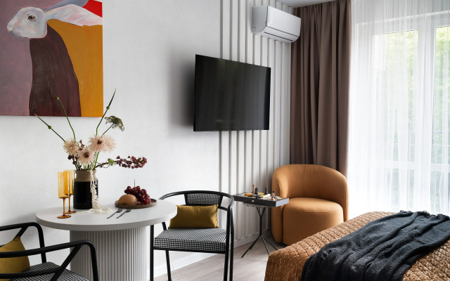 Studiya s vidom na les v Zhk Letniy Flat