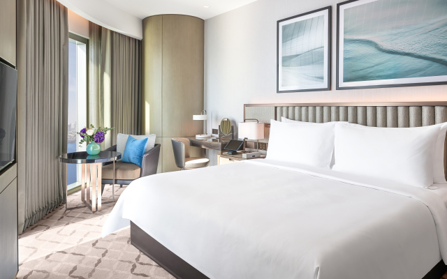 Address Grand Creek Harbour Hotel